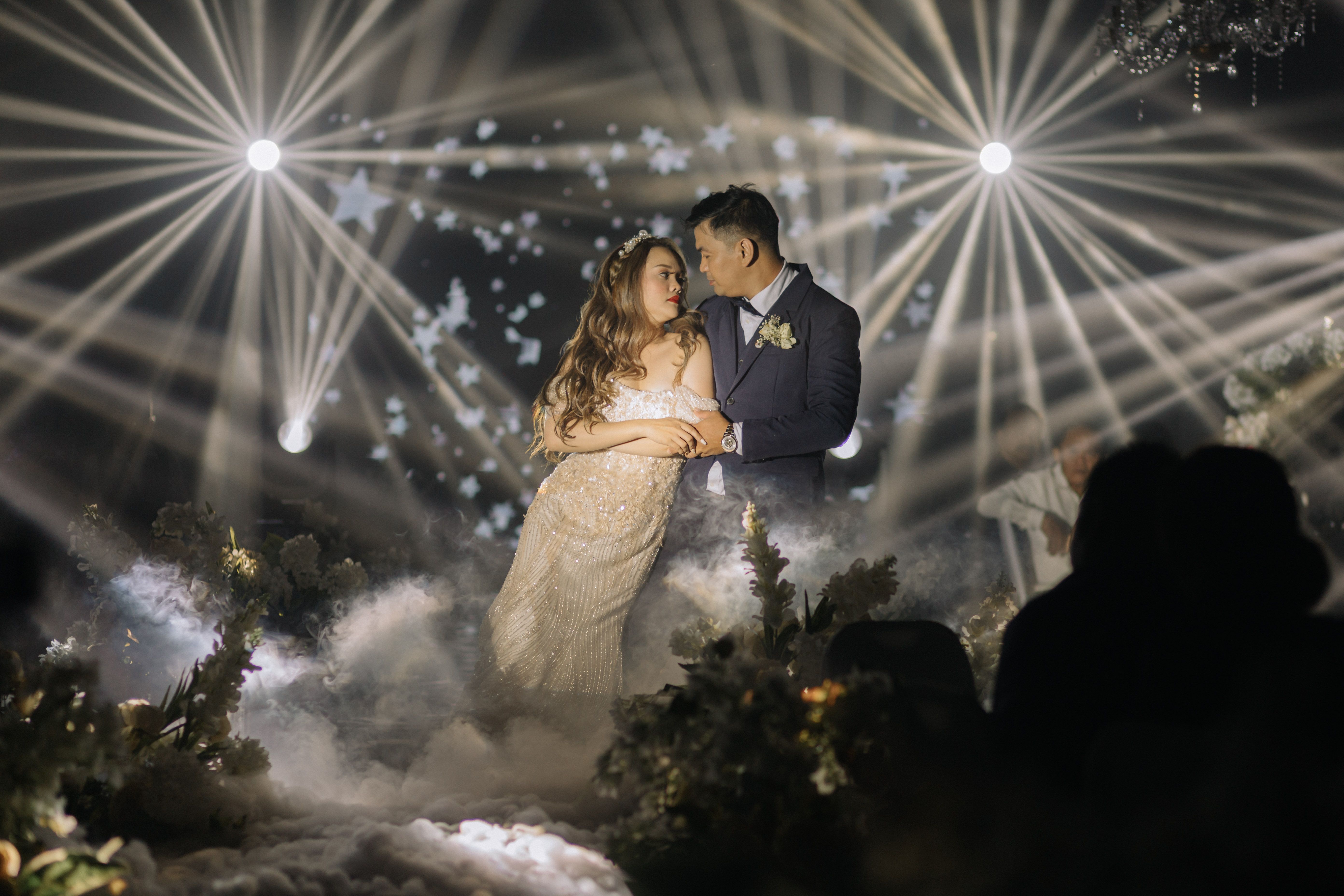 Dancing on Clouds Wedding Low Fog - SC Rental Malaysia Dancing on Clouds Wedding Low Fog
