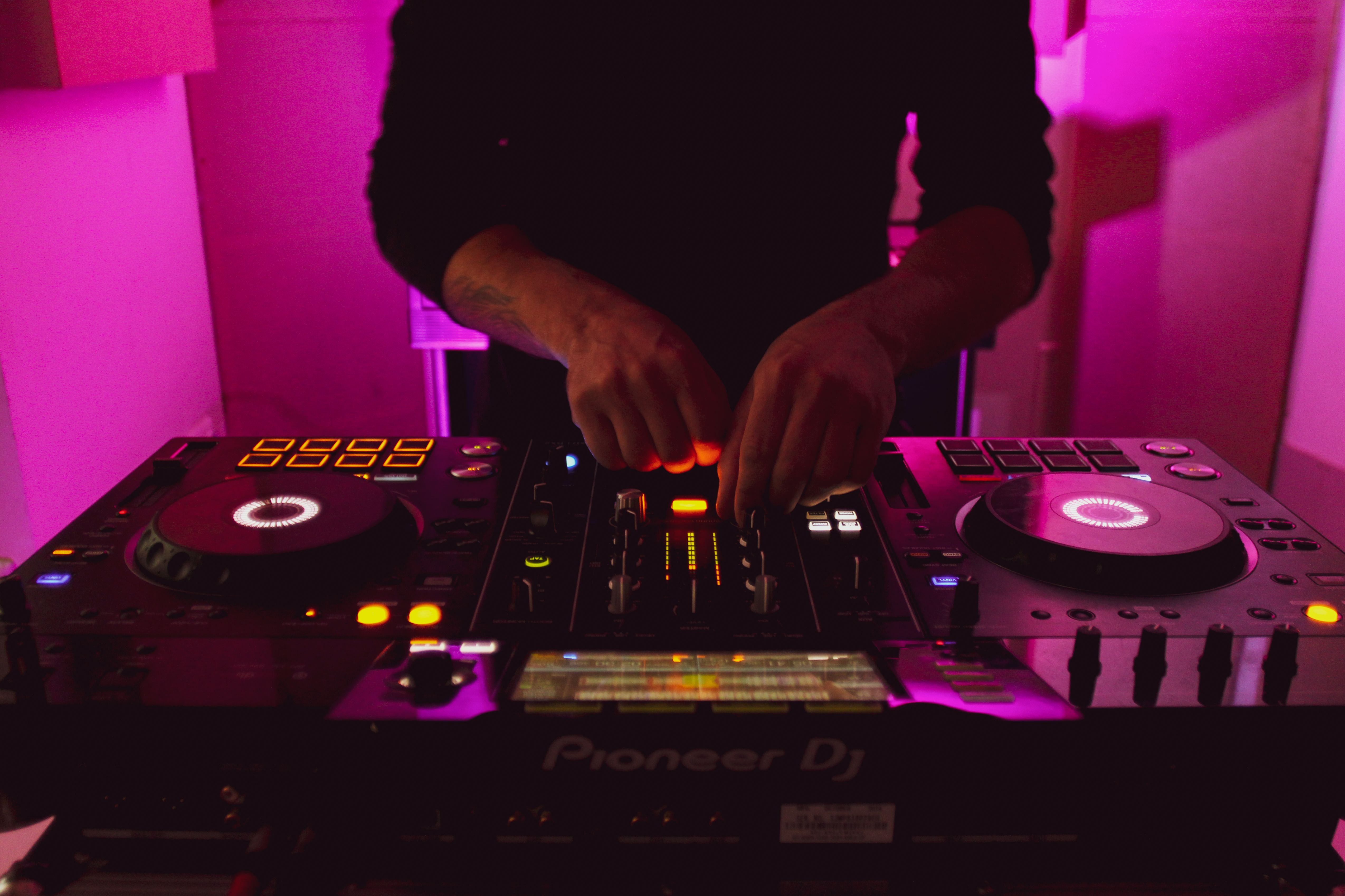 DJ Services